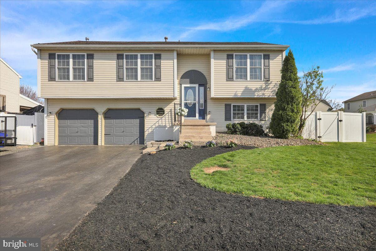 4340 Sutton Circle