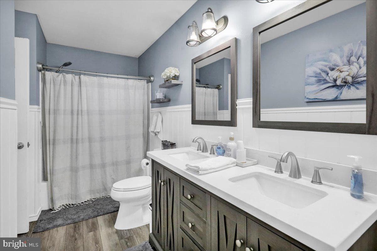 4340 Sutton Circle photo 17