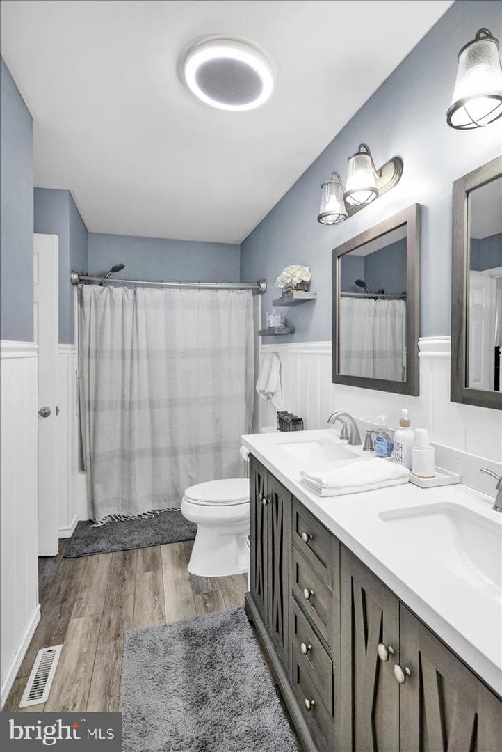 4340 Sutton Circle photo 21