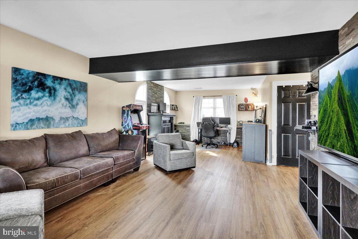 4340 Sutton Circle photo 24