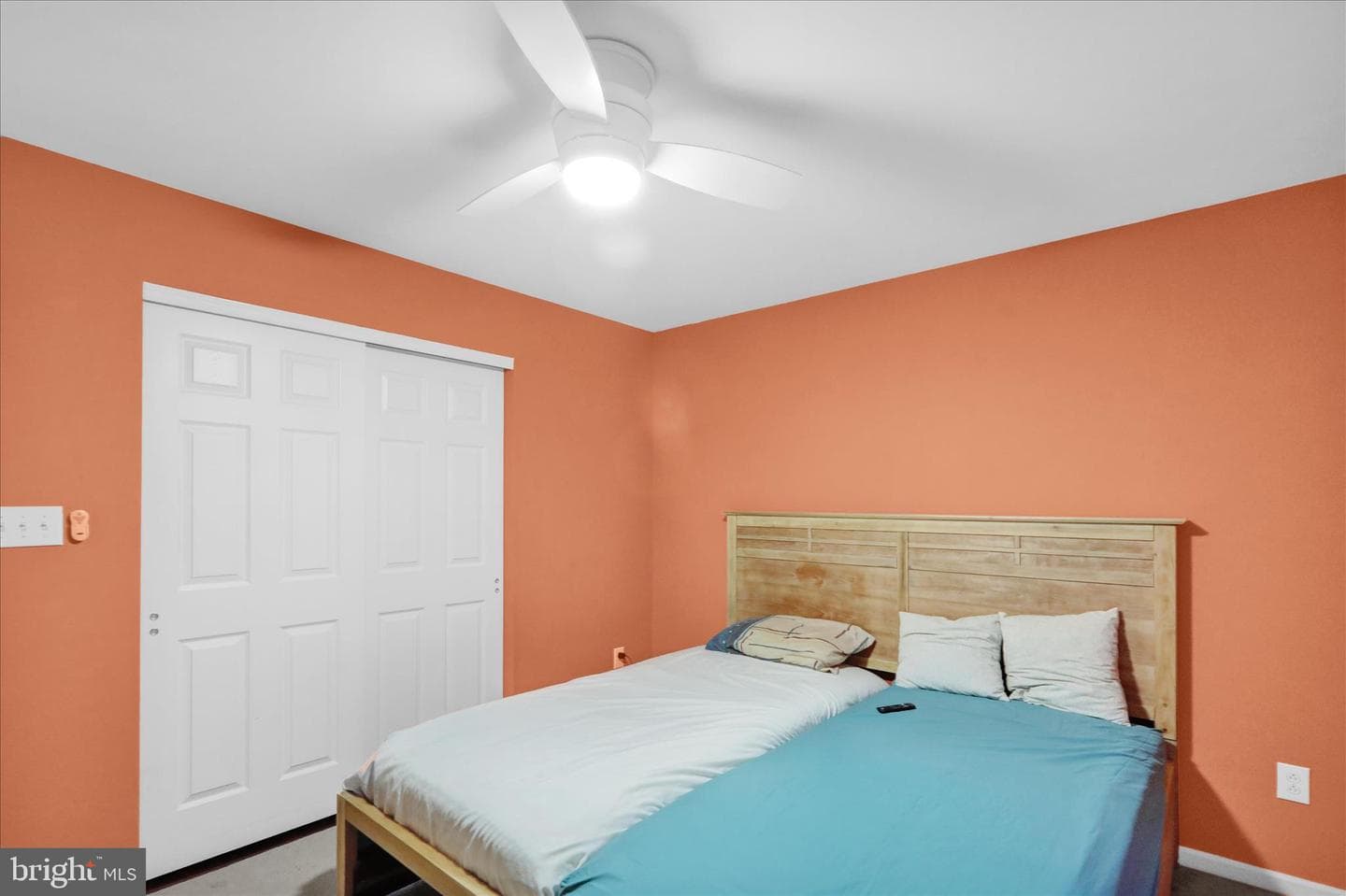 18 Bowes Lane photo 14
