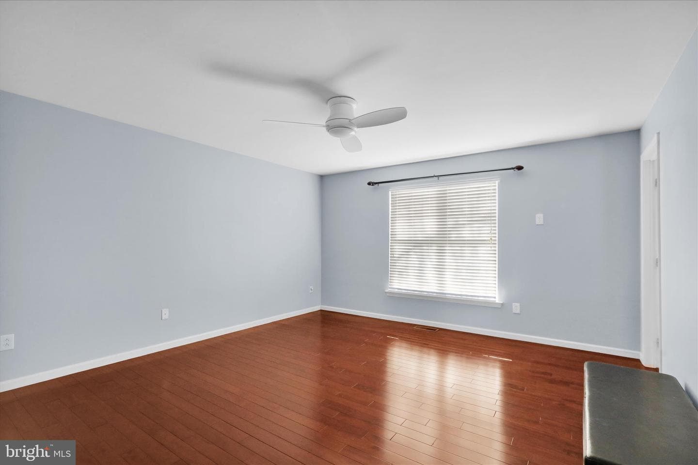 18 Bowes Lane photo 17