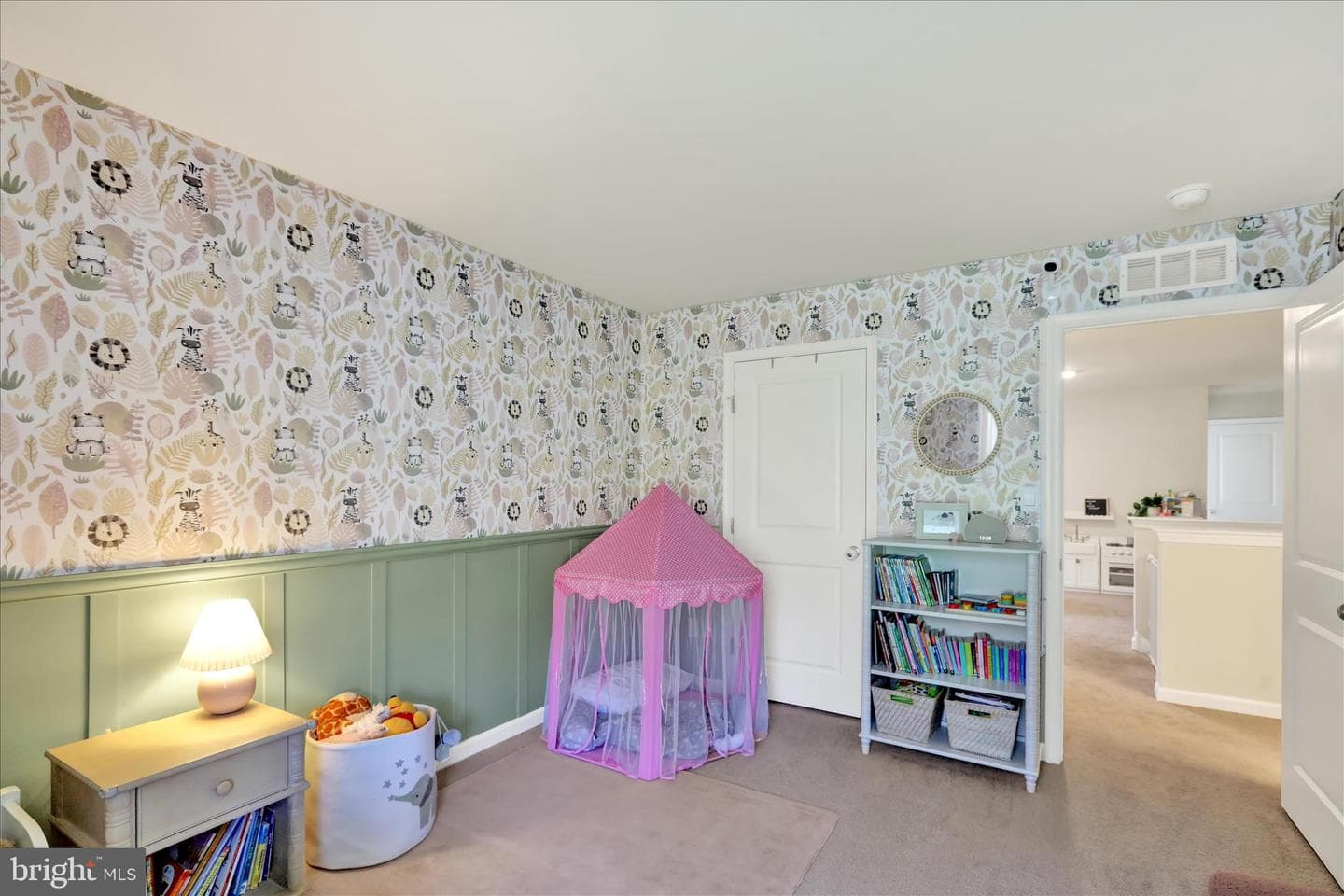 217 Merifield Court photo 25