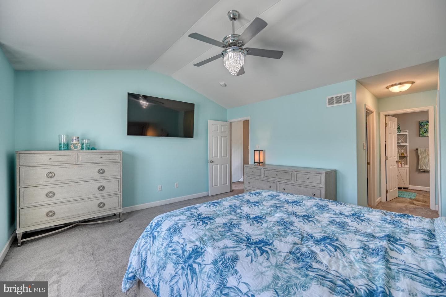 62 Regina Drive photo 18