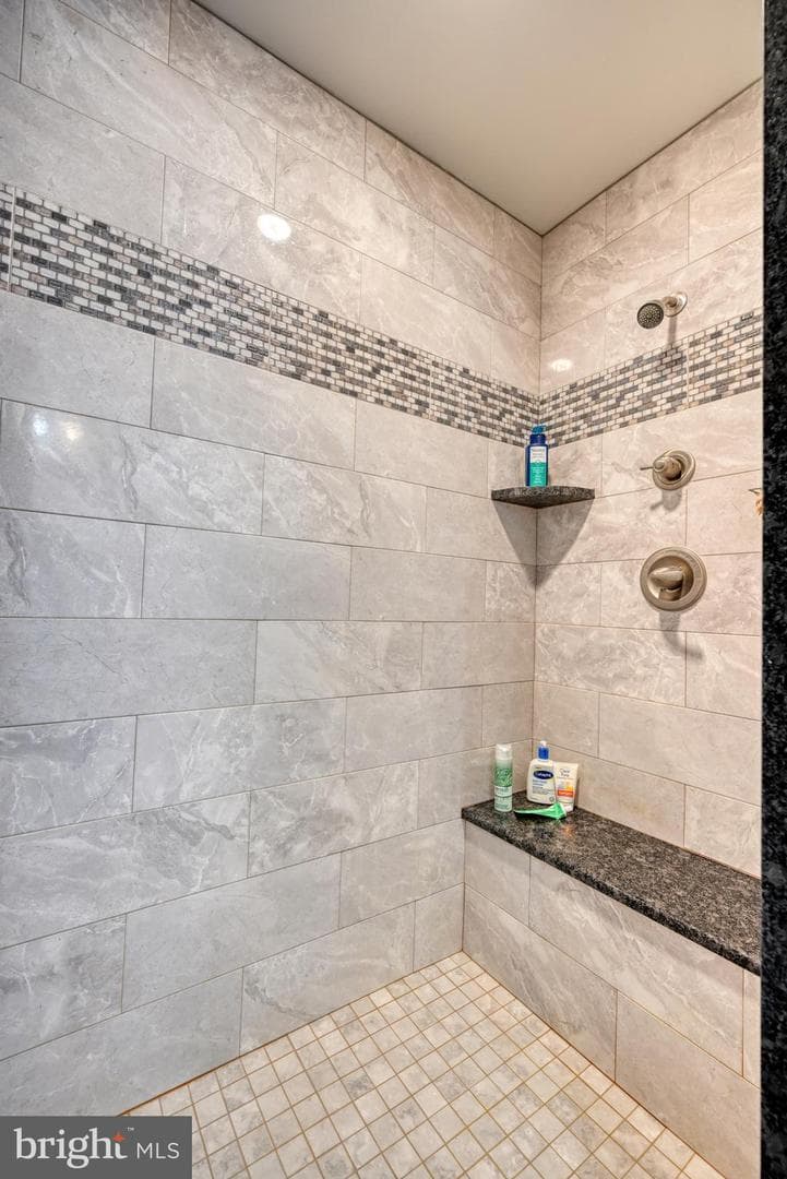 62 Regina Drive photo 23