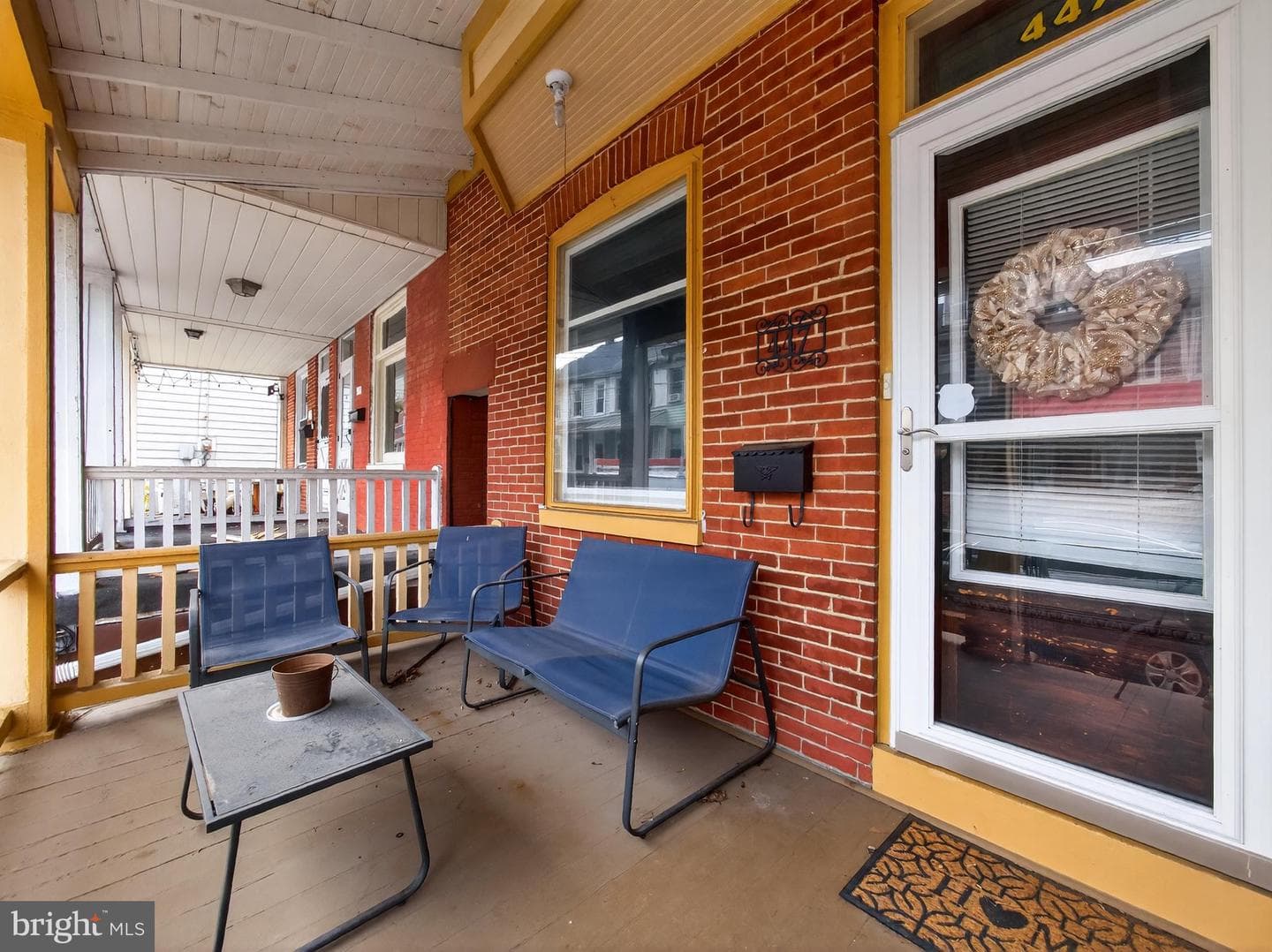 447 W Walnut Street photo 6