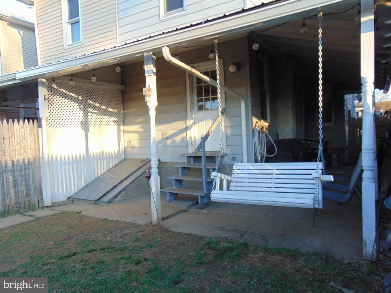 21 W Smith Street photo 8