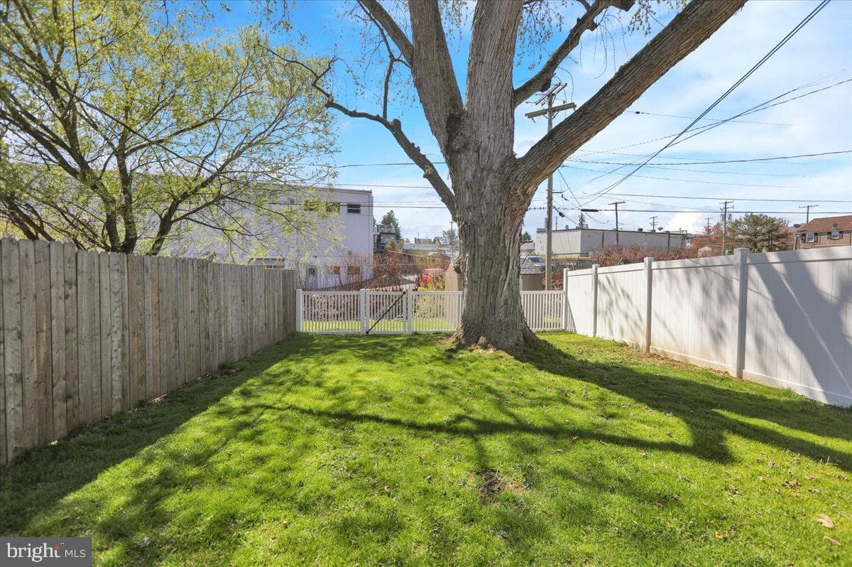 1152 Gregg Avenue photo 5