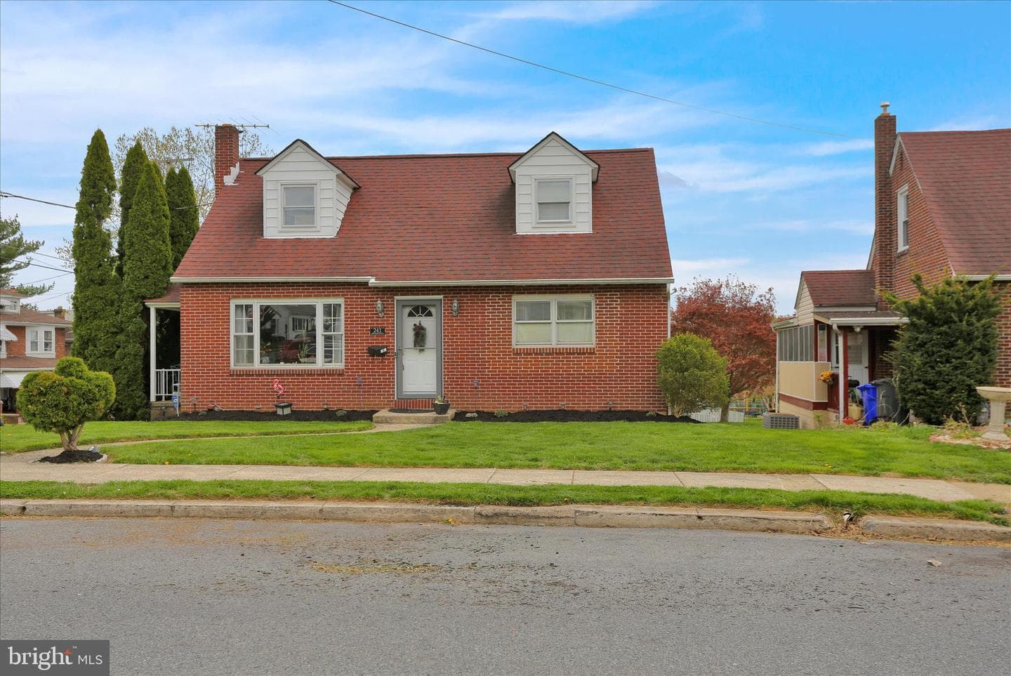 241 Mcclellan Street photo 2