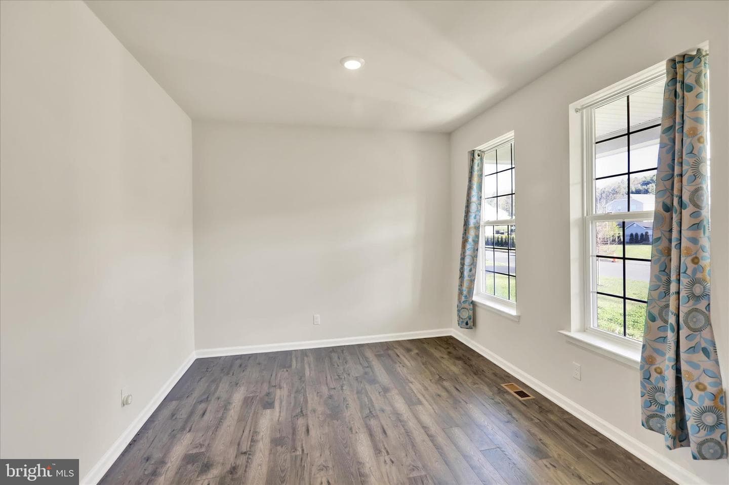 114 Teaberry Court photo 7
