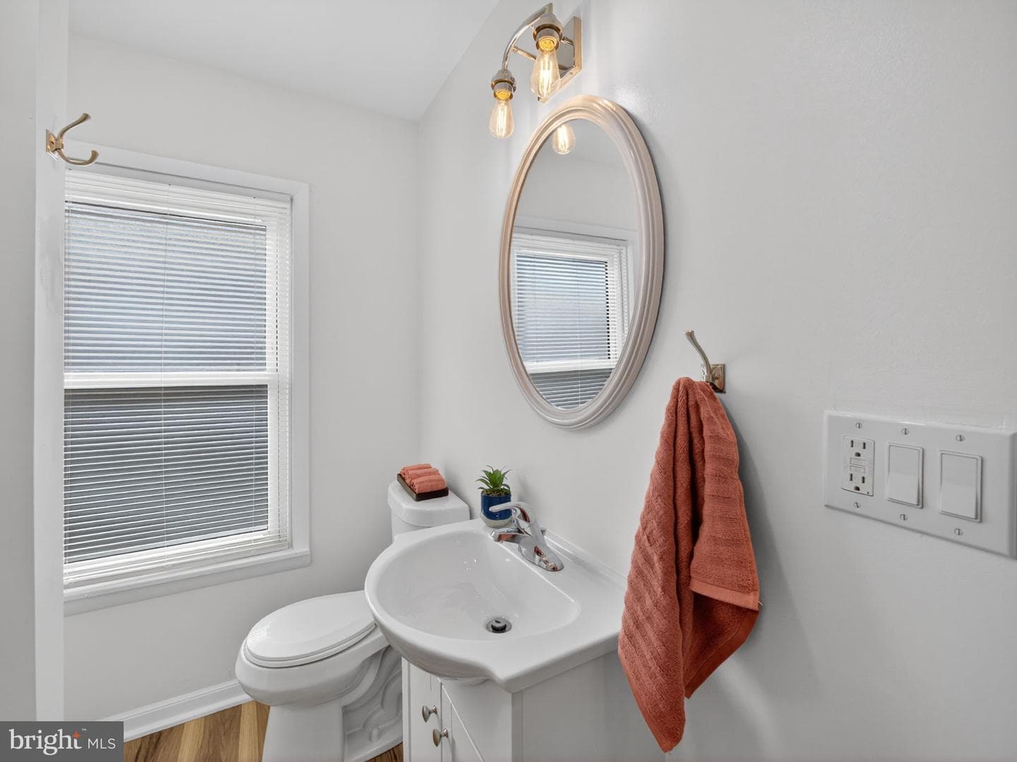 803 E Main Street photo 52