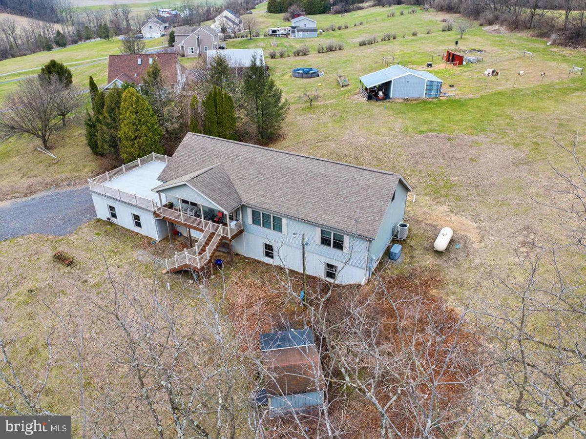 132 Strausser Road photo 55