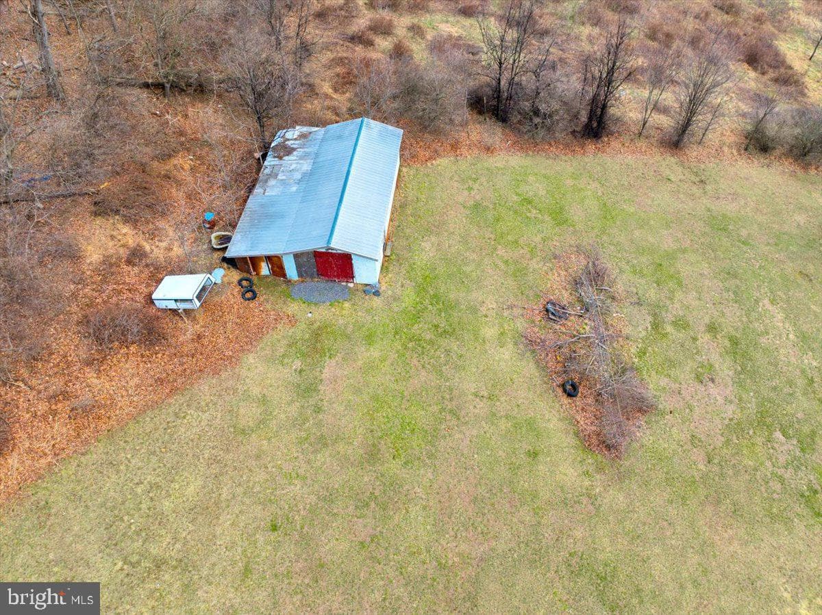 132 Strausser Road photo 61