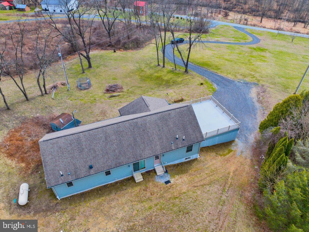 132 Strausser Road photo 63