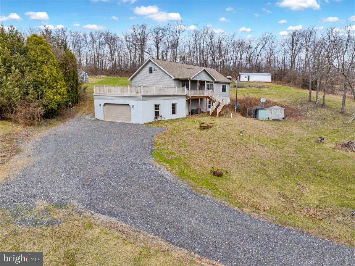 132 Strausser Road photo 65
