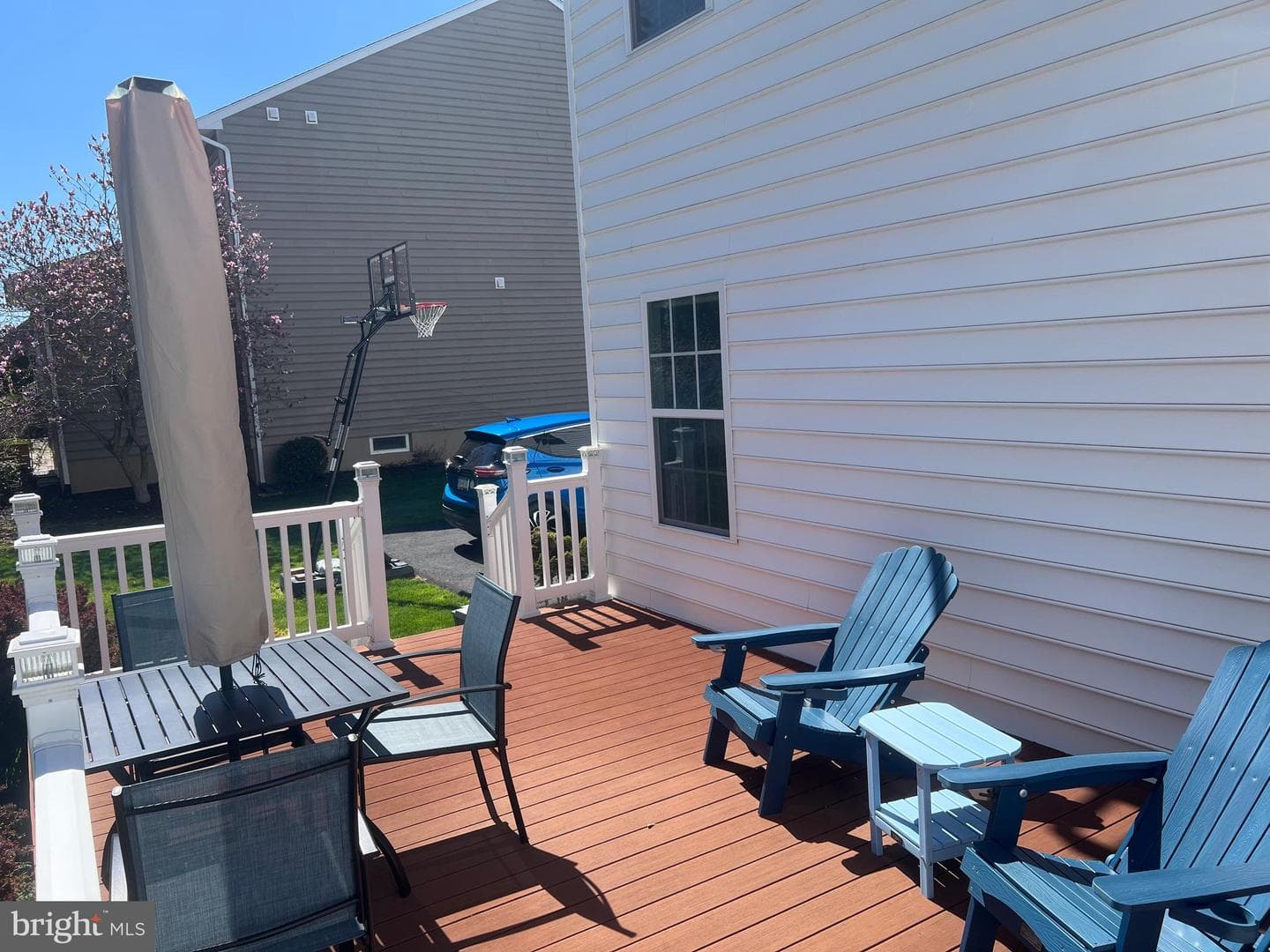 1668 E Thistle Drive photo 8