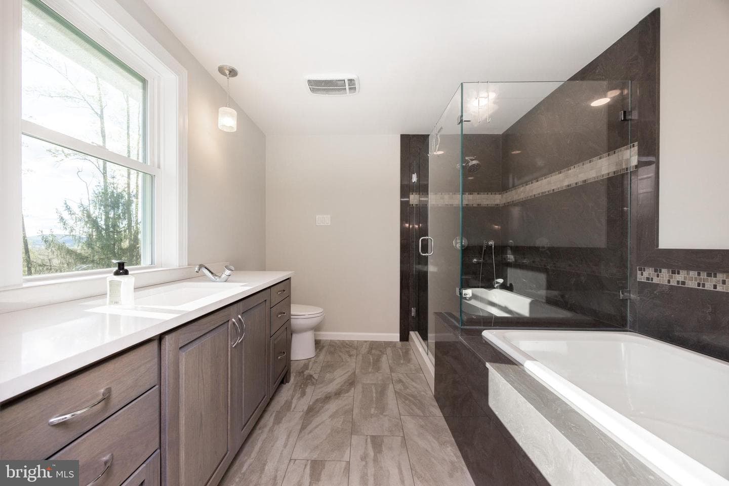 49 Park Road photo 21