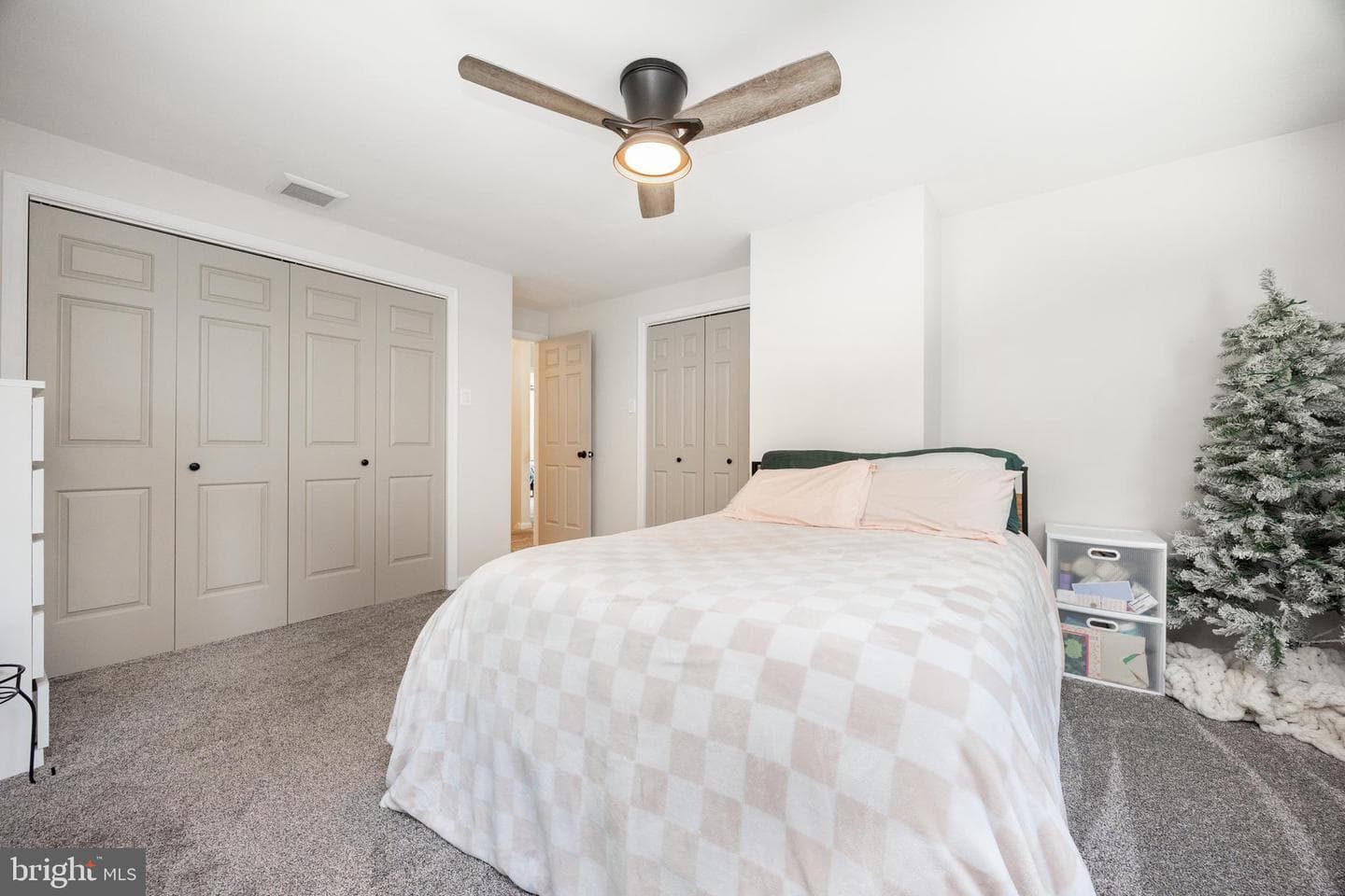 49 Park Road photo 24