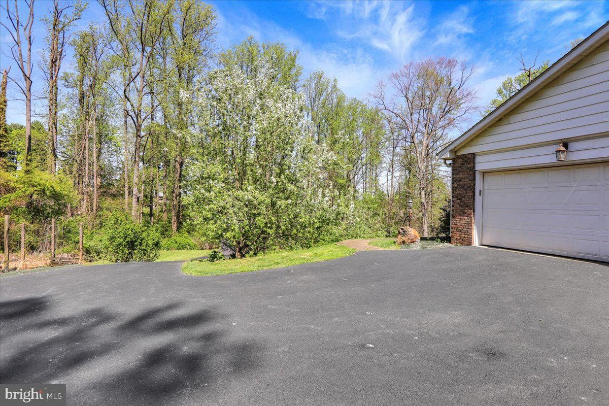 342 Preston Road photo 27
