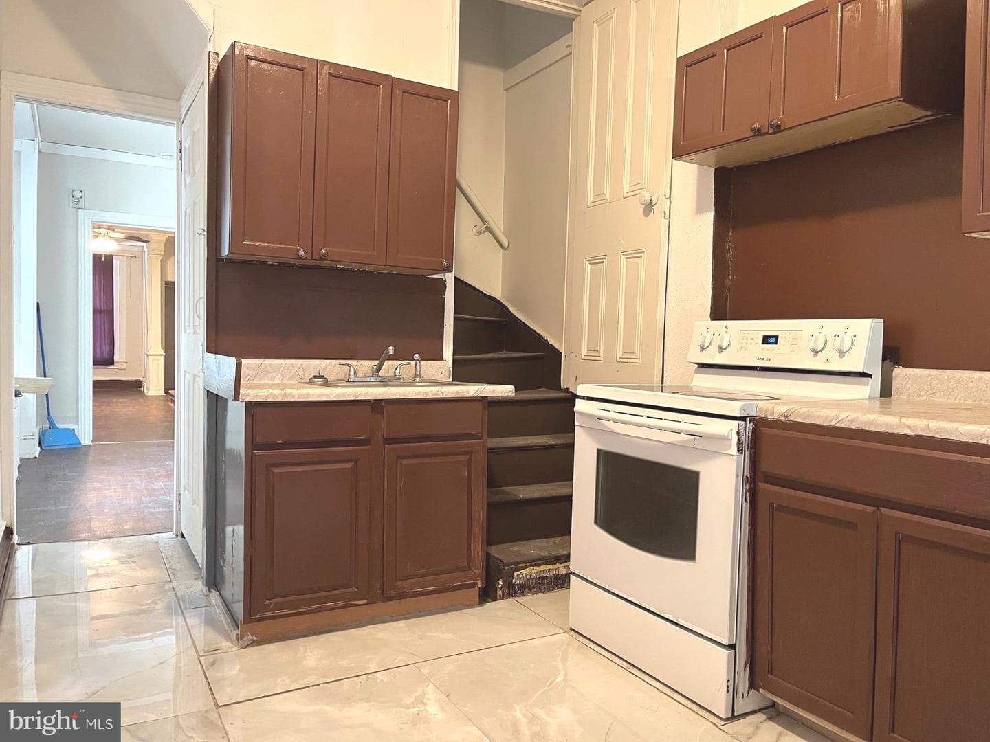 1429 Muhlenberg Street photo 6