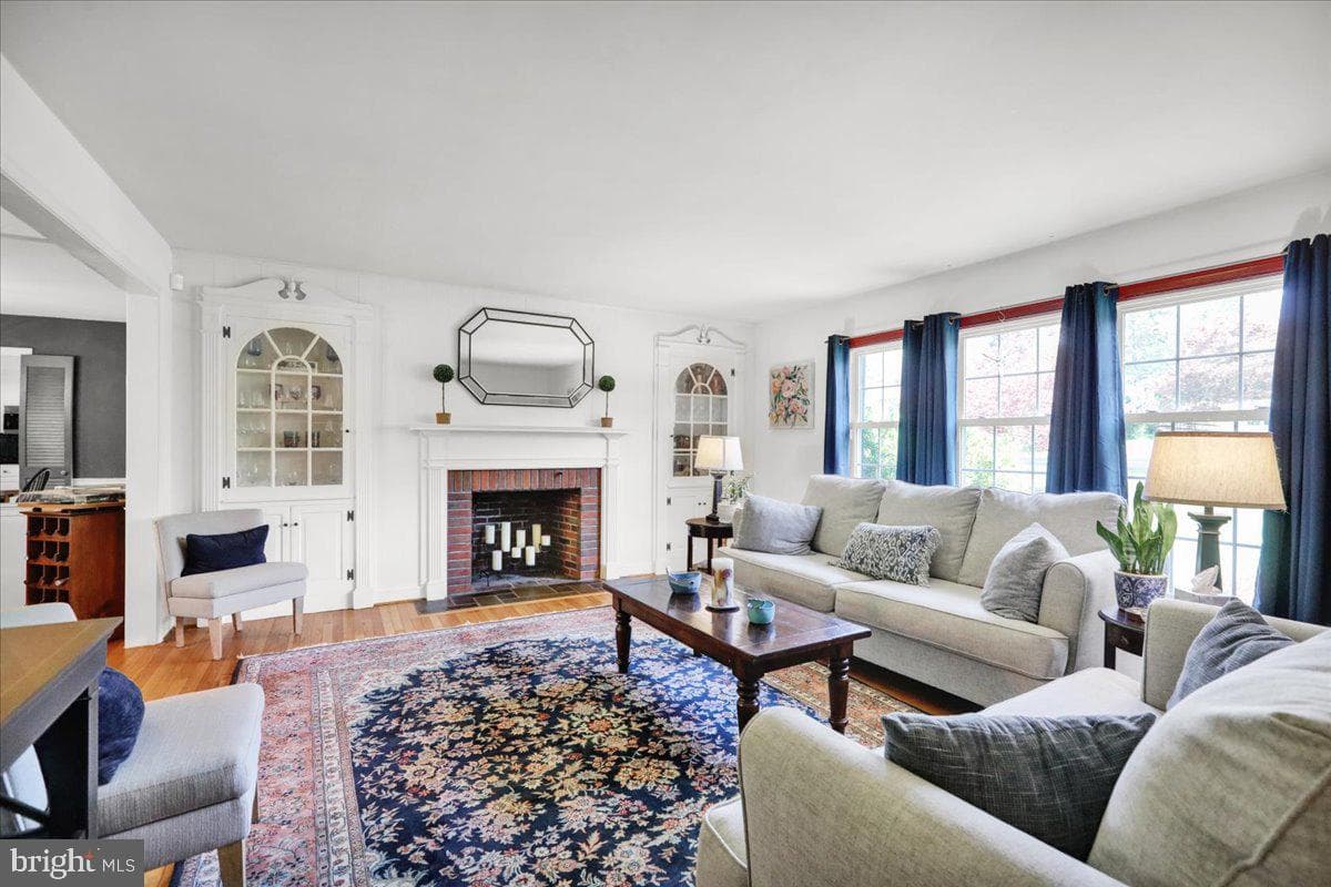 1605 Farr Road photo 5
