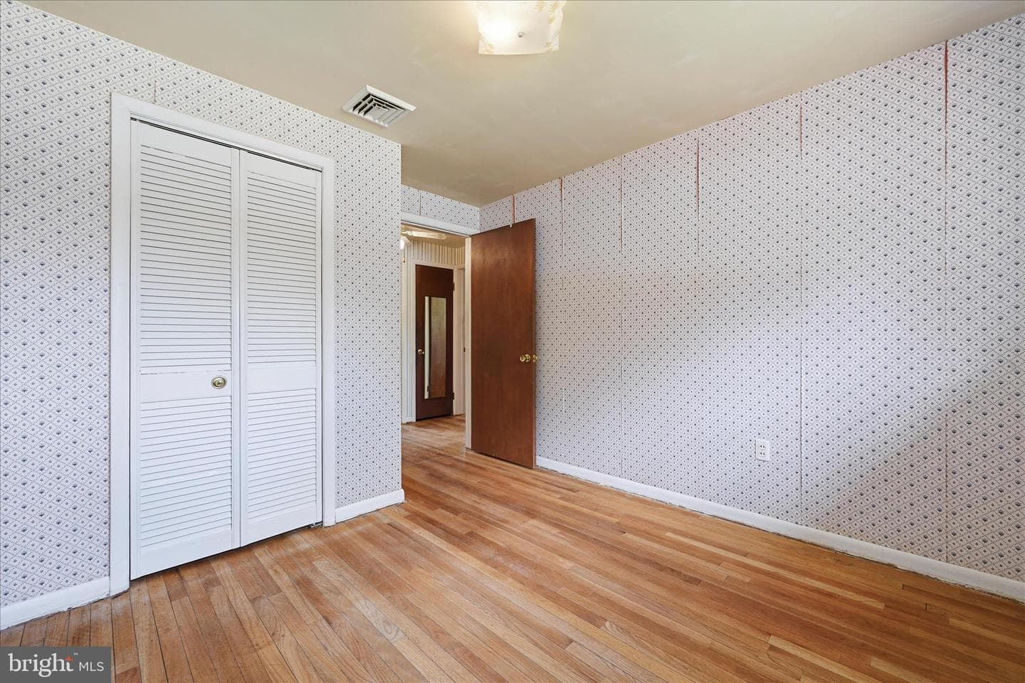 904 Crestview Avenue photo 22