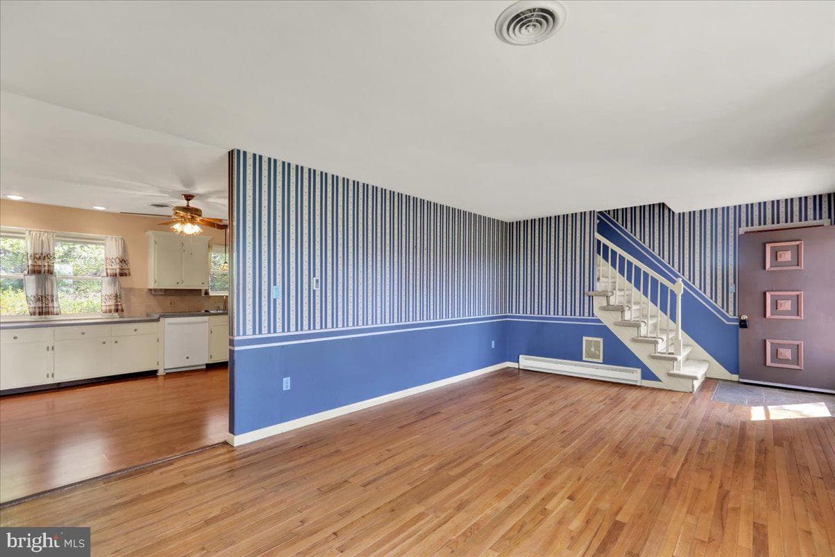 12 Moser Lane photo 12