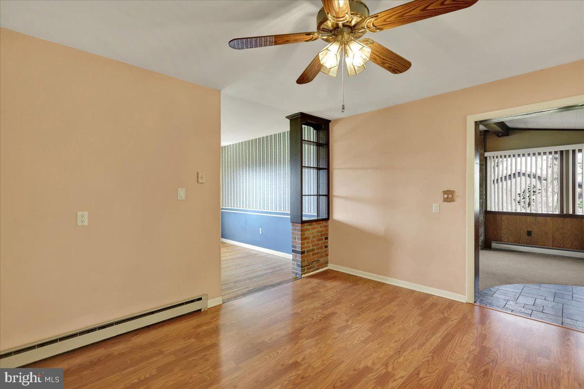 12 Moser Lane photo 16
