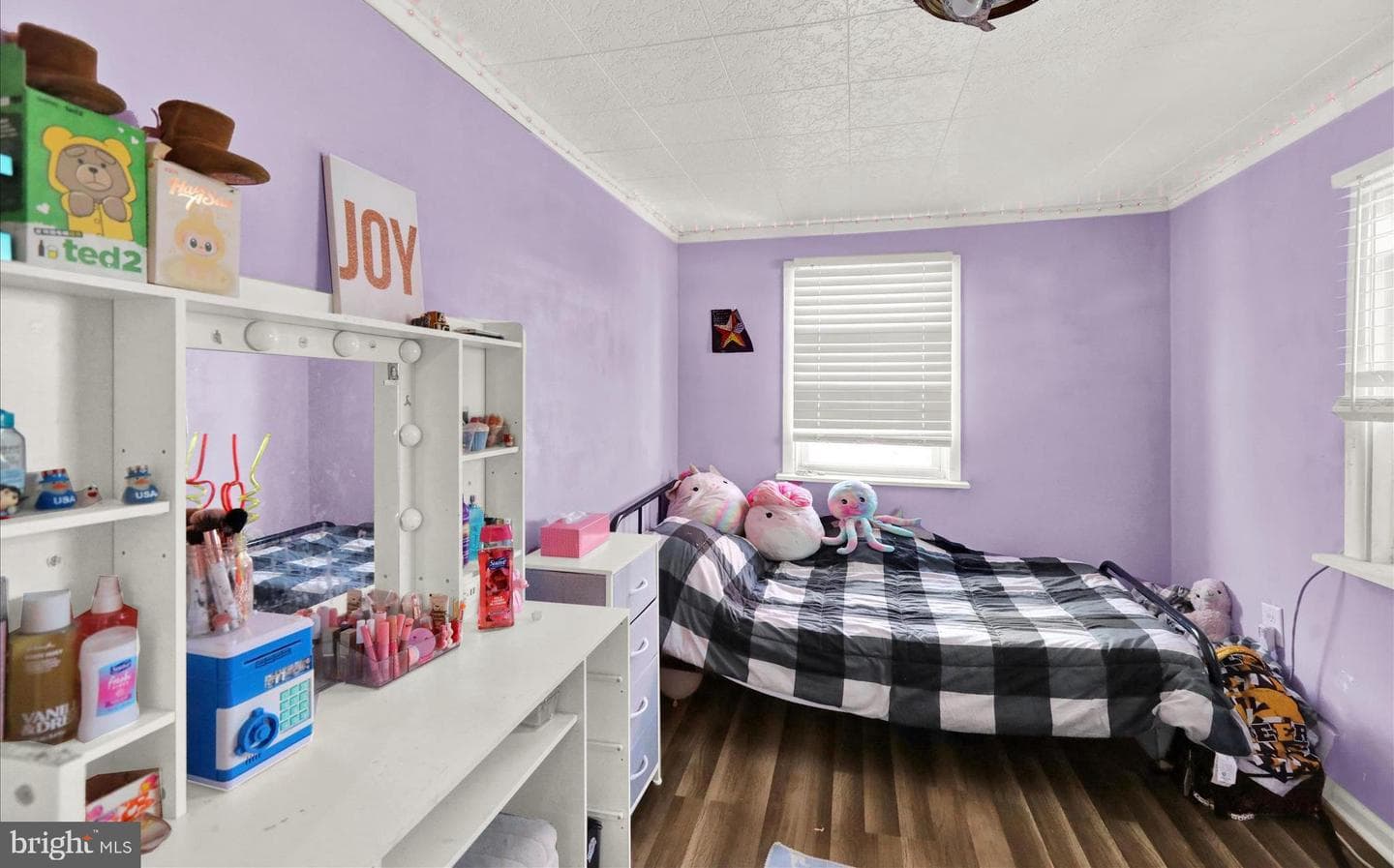 111 Baker Avenue photo 17