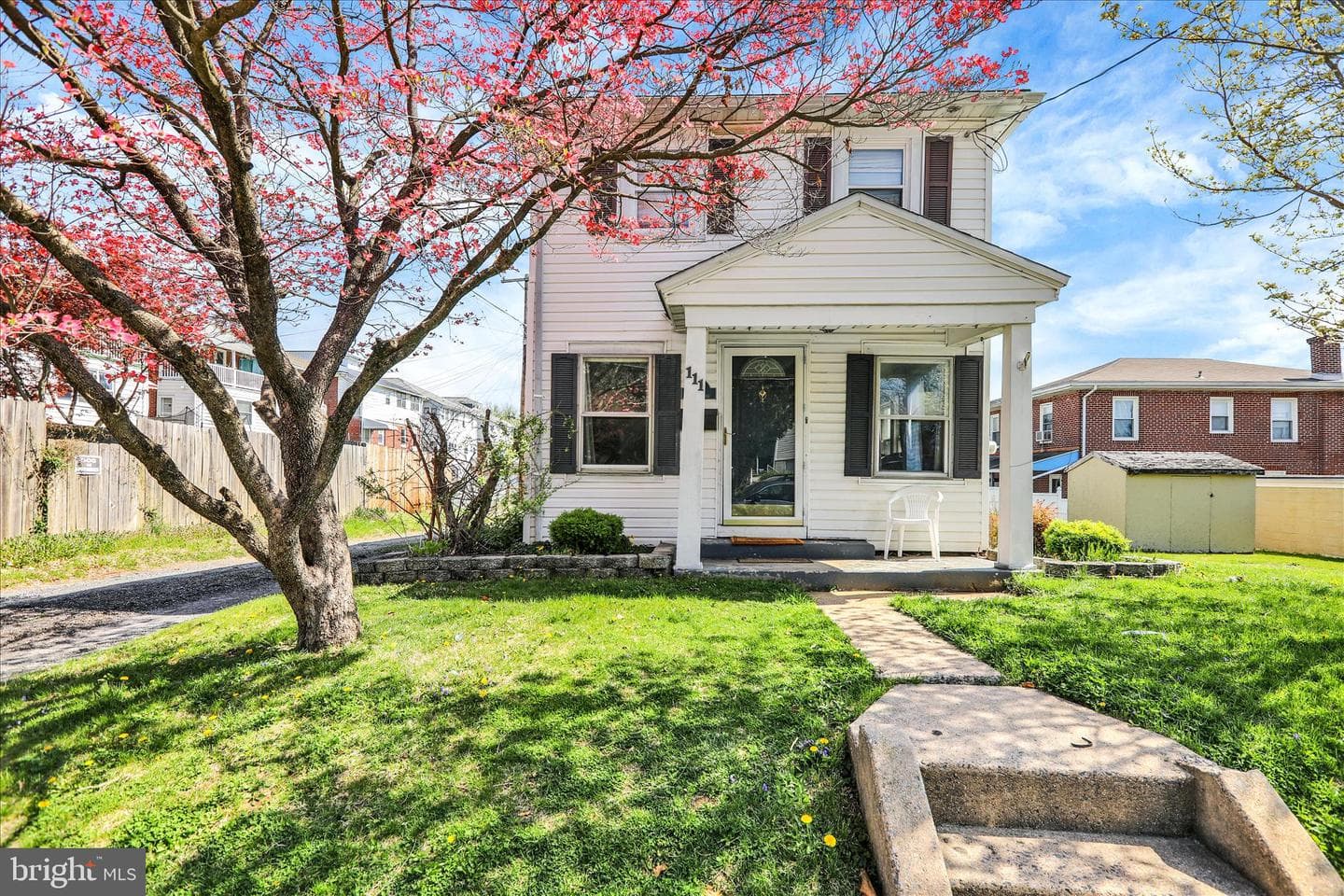 111 Baker Avenue photo 23