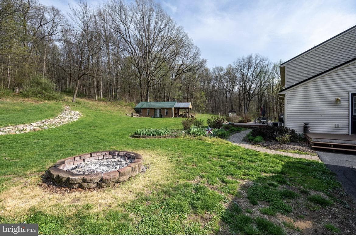 75 Clemens Road photo 13