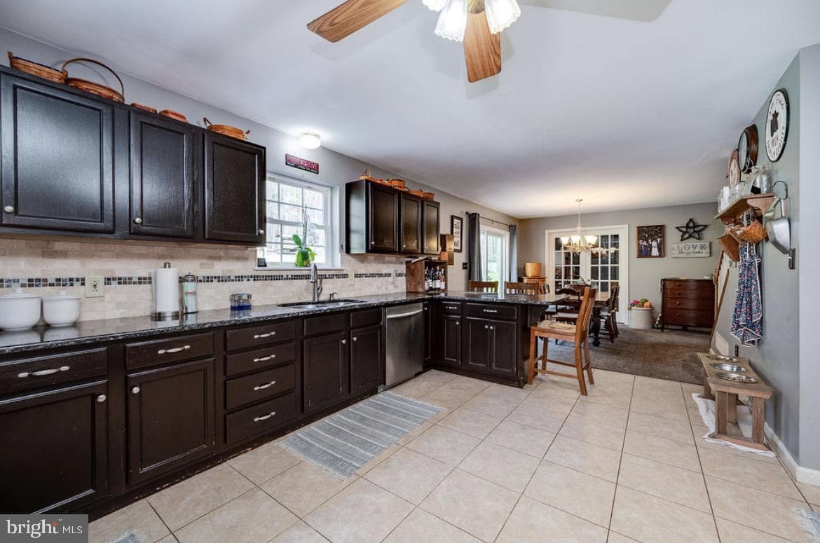 75 Clemens Road photo 16