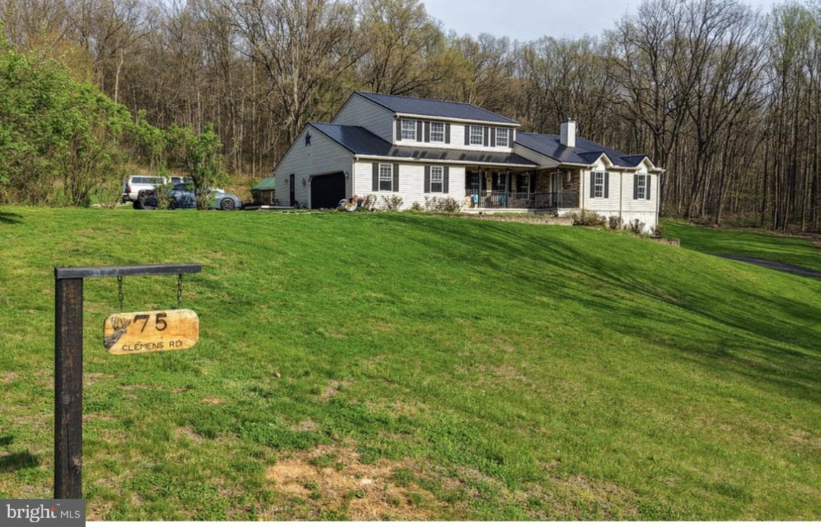 75 Clemens Road photo 2