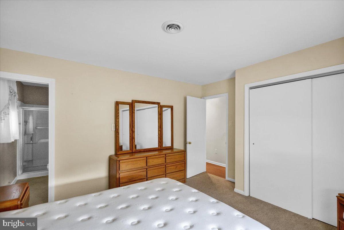 112 Brown Street photo 22