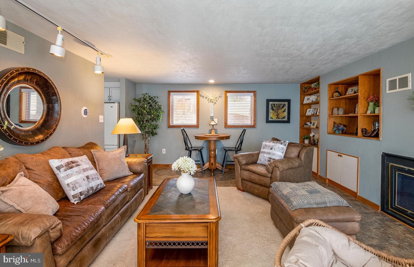 23 Drumheller Drive photo 13
