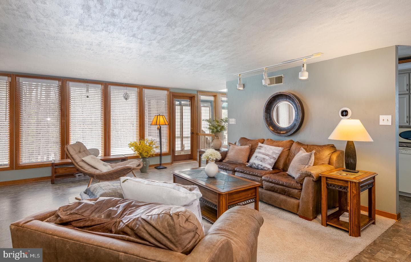 23 Drumheller Drive photo 14