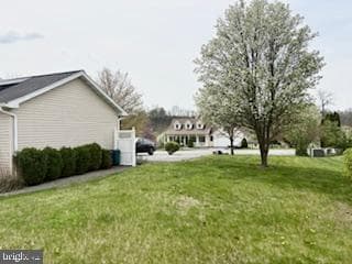 1926 Clydesdale Drive photo 7