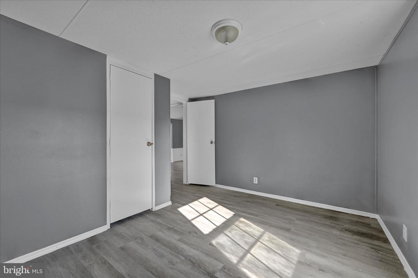 107 White Pine Avenue photo 20