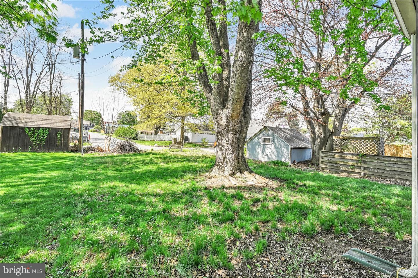 108 S Wayne Street photo 27