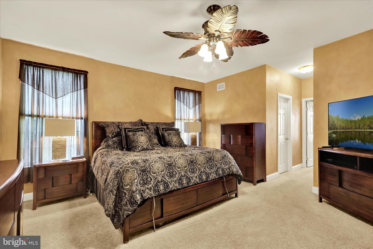 160 Eagleview Drive photo 24