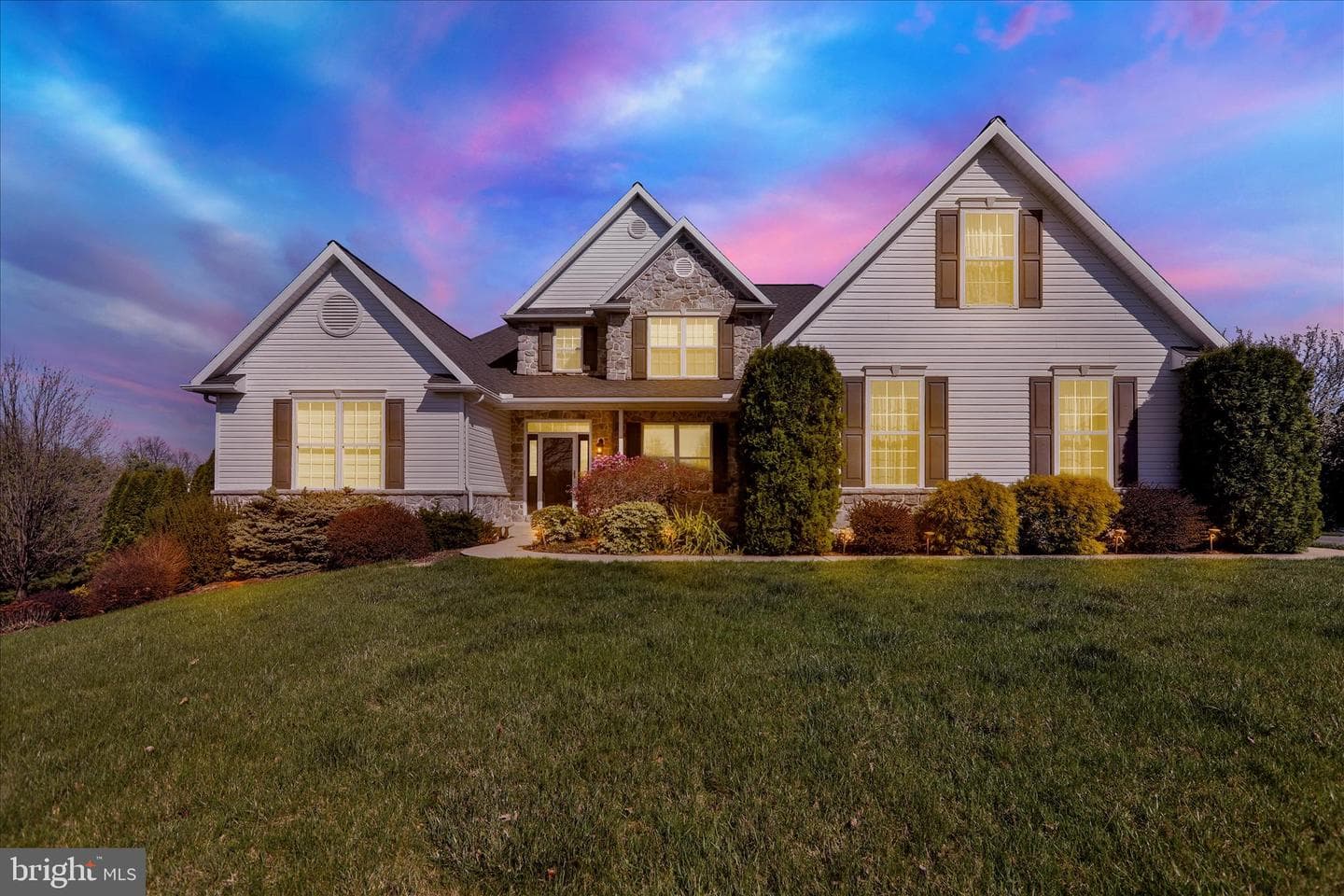 160 Eagleview Drive photo 4