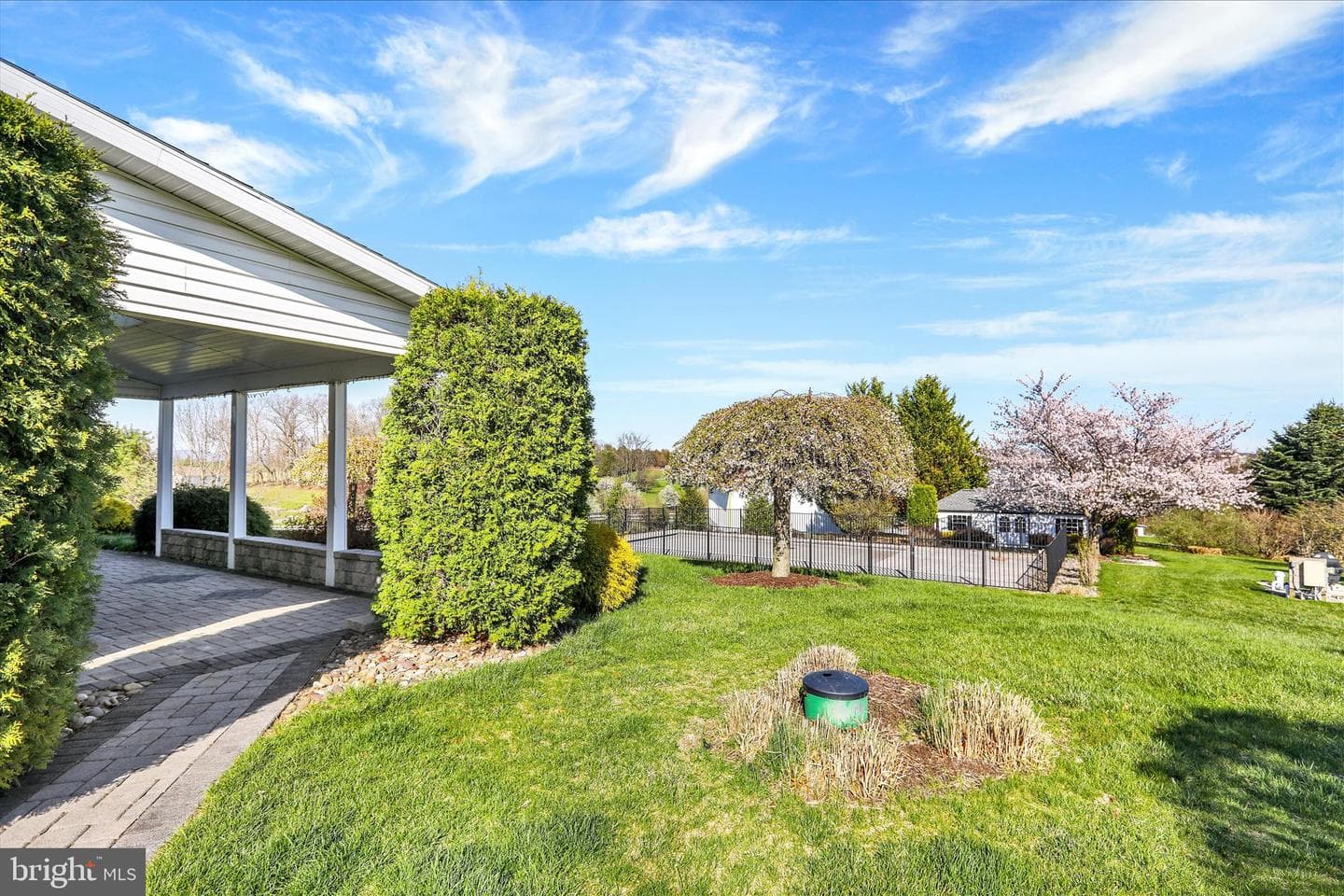 160 Eagleview Drive photo 44