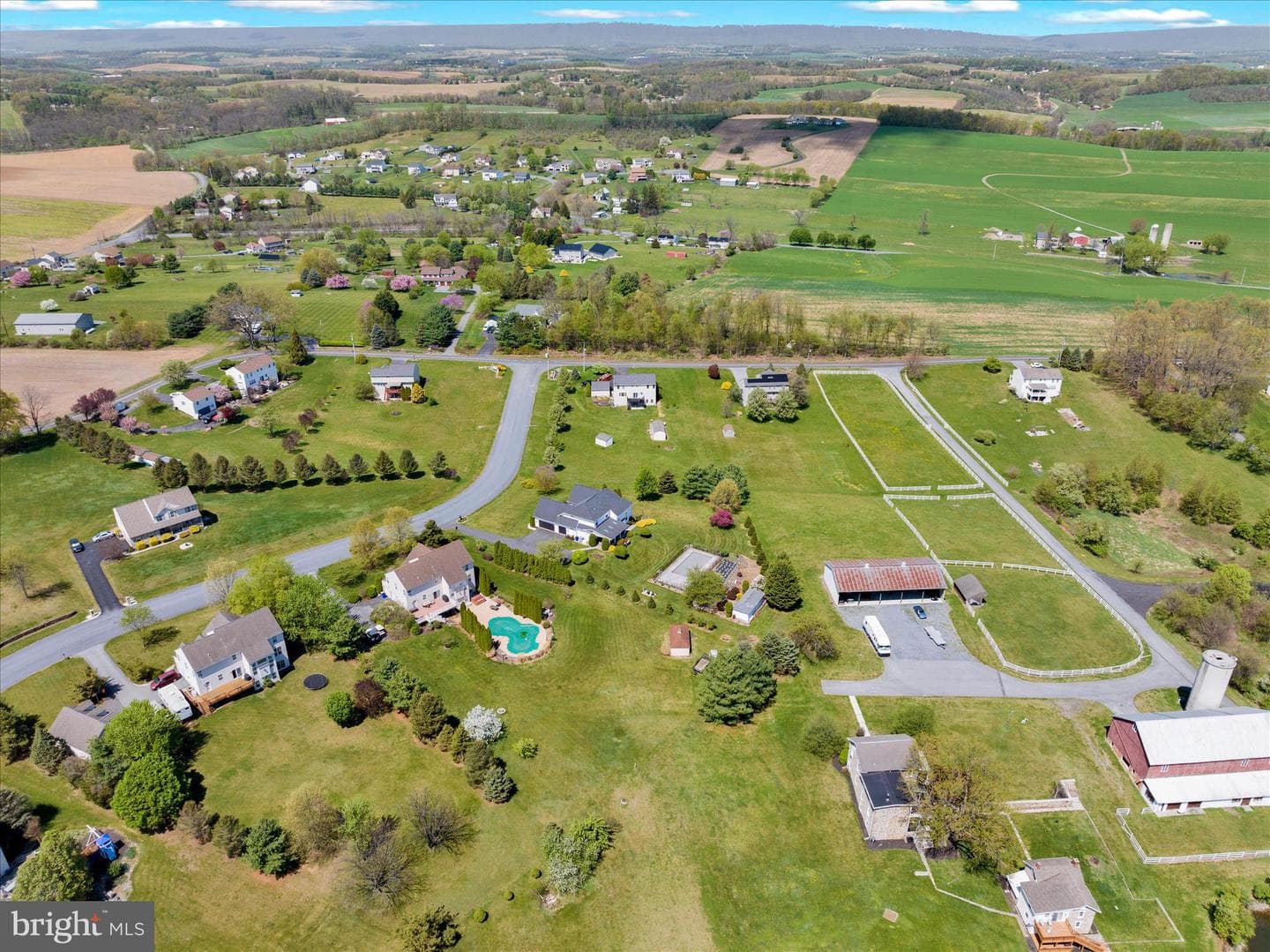160 Eagleview Drive photo 62