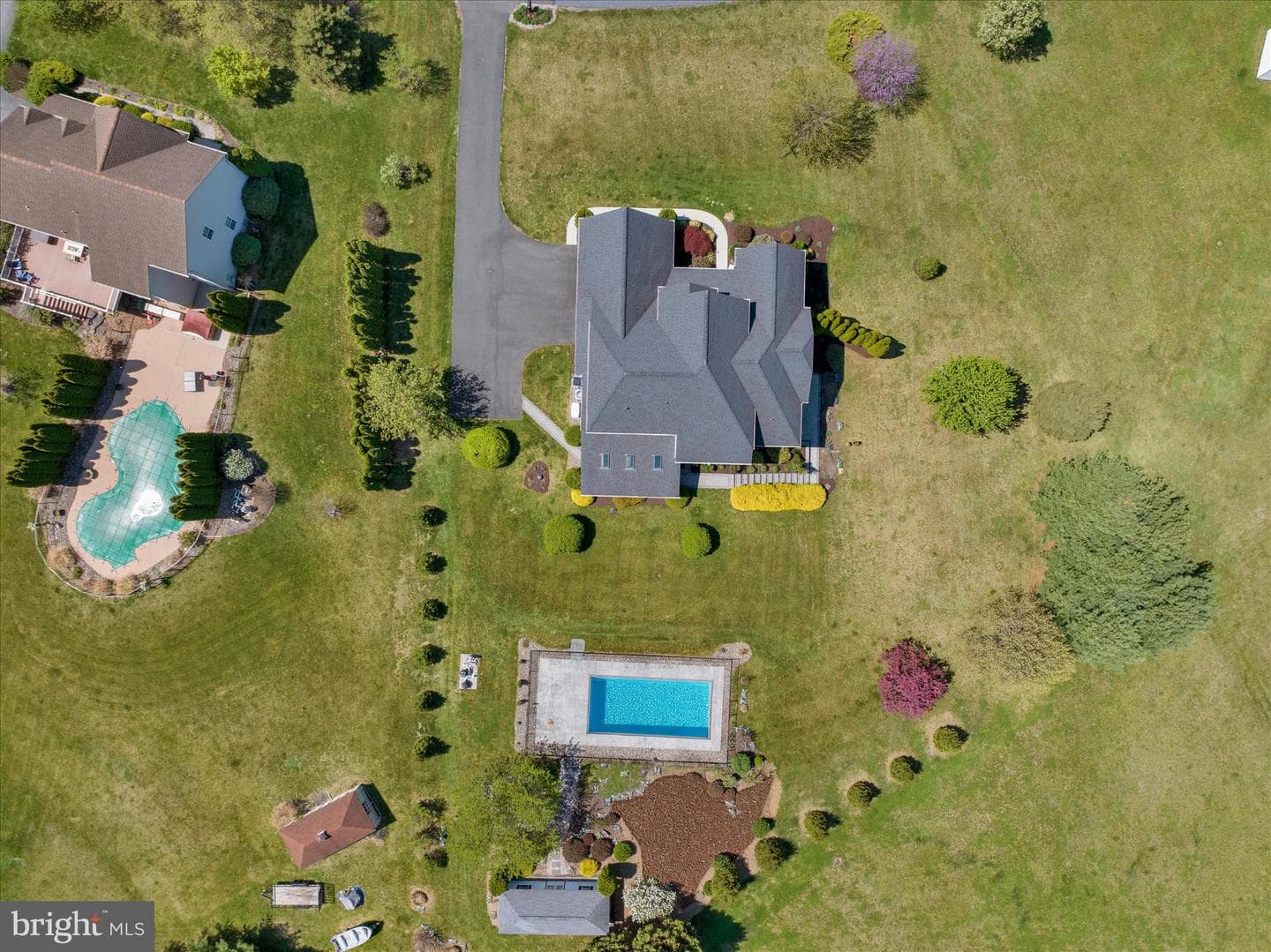 160 Eagleview Drive photo 68