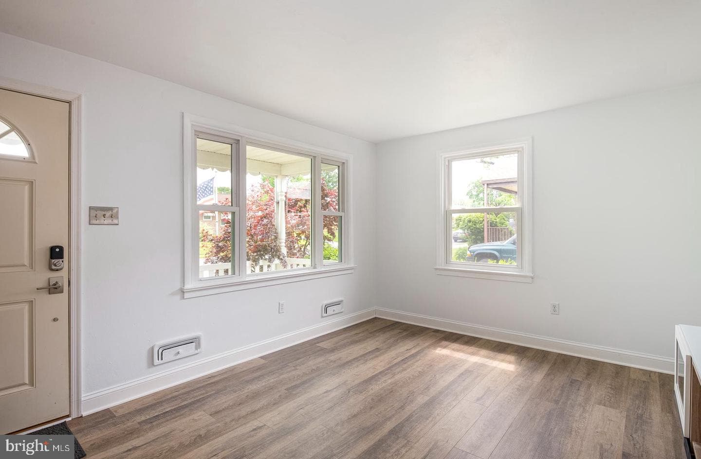 2811 Garfield Avenue photo 10