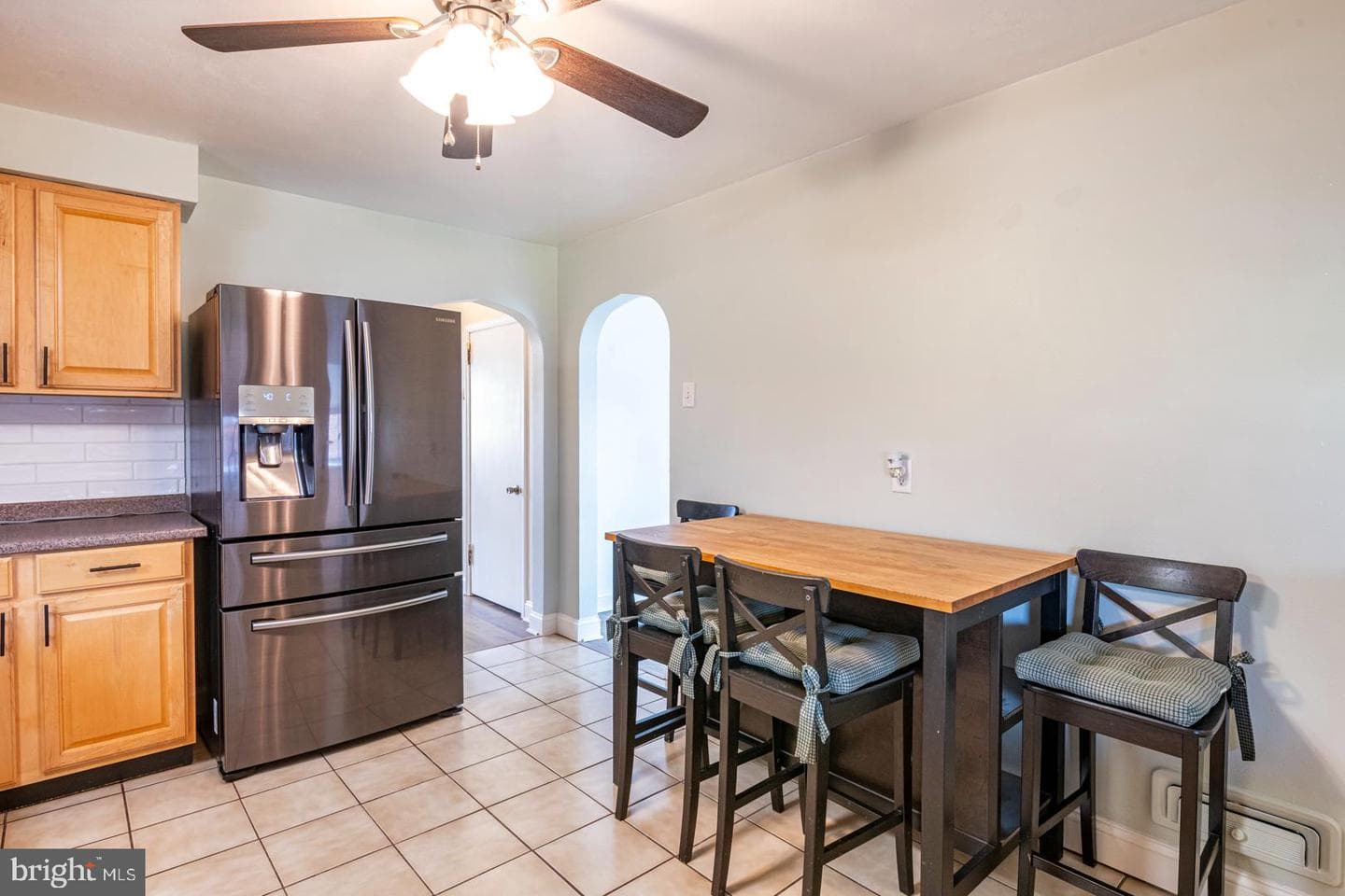 2811 Garfield Avenue photo 4