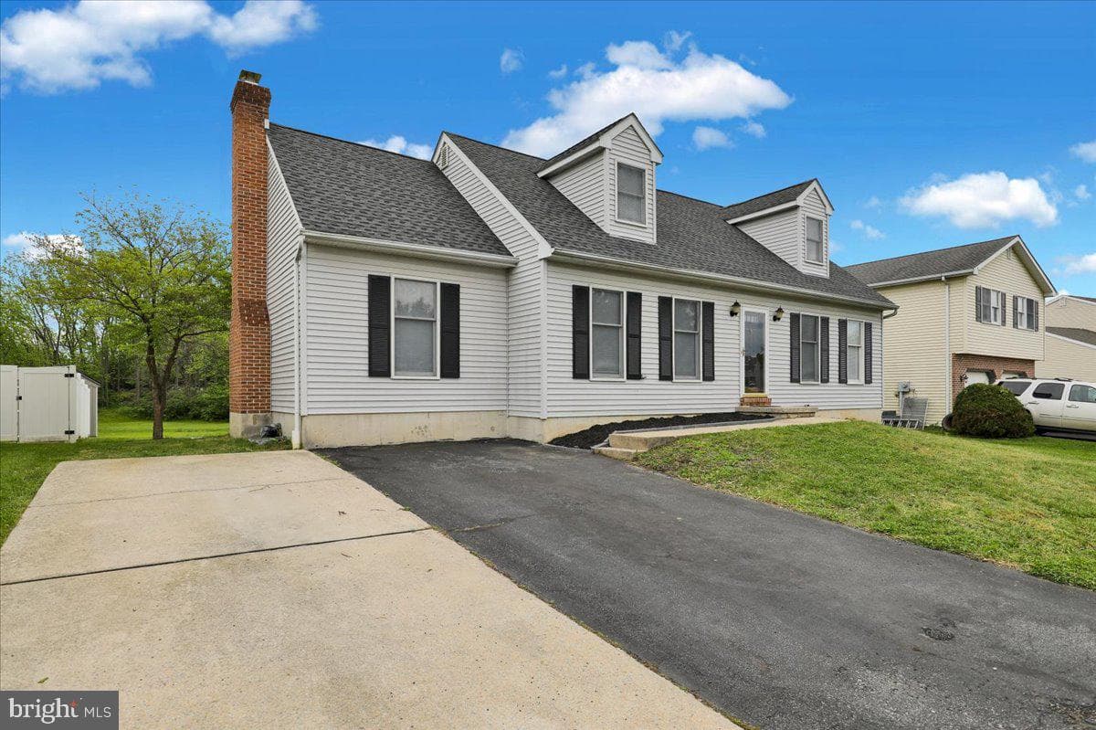 1311 Fredrick Blvd photo 1