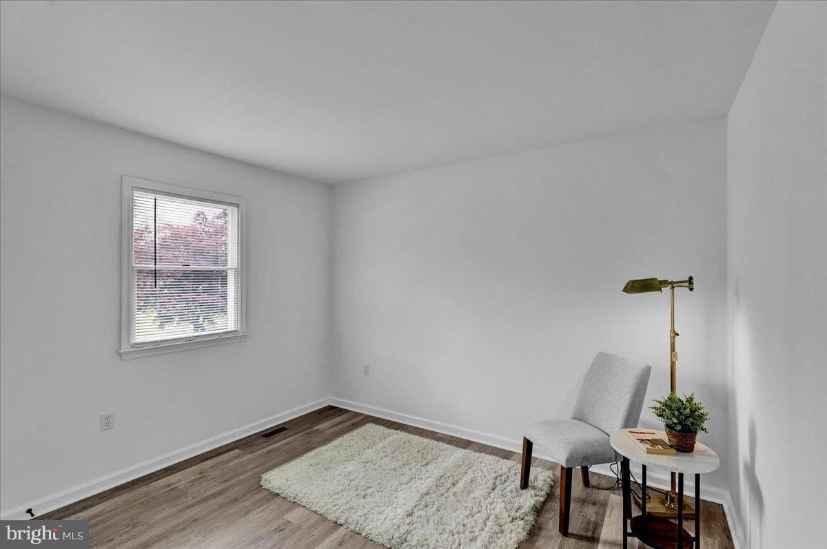 1311 Fredrick Blvd photo 20