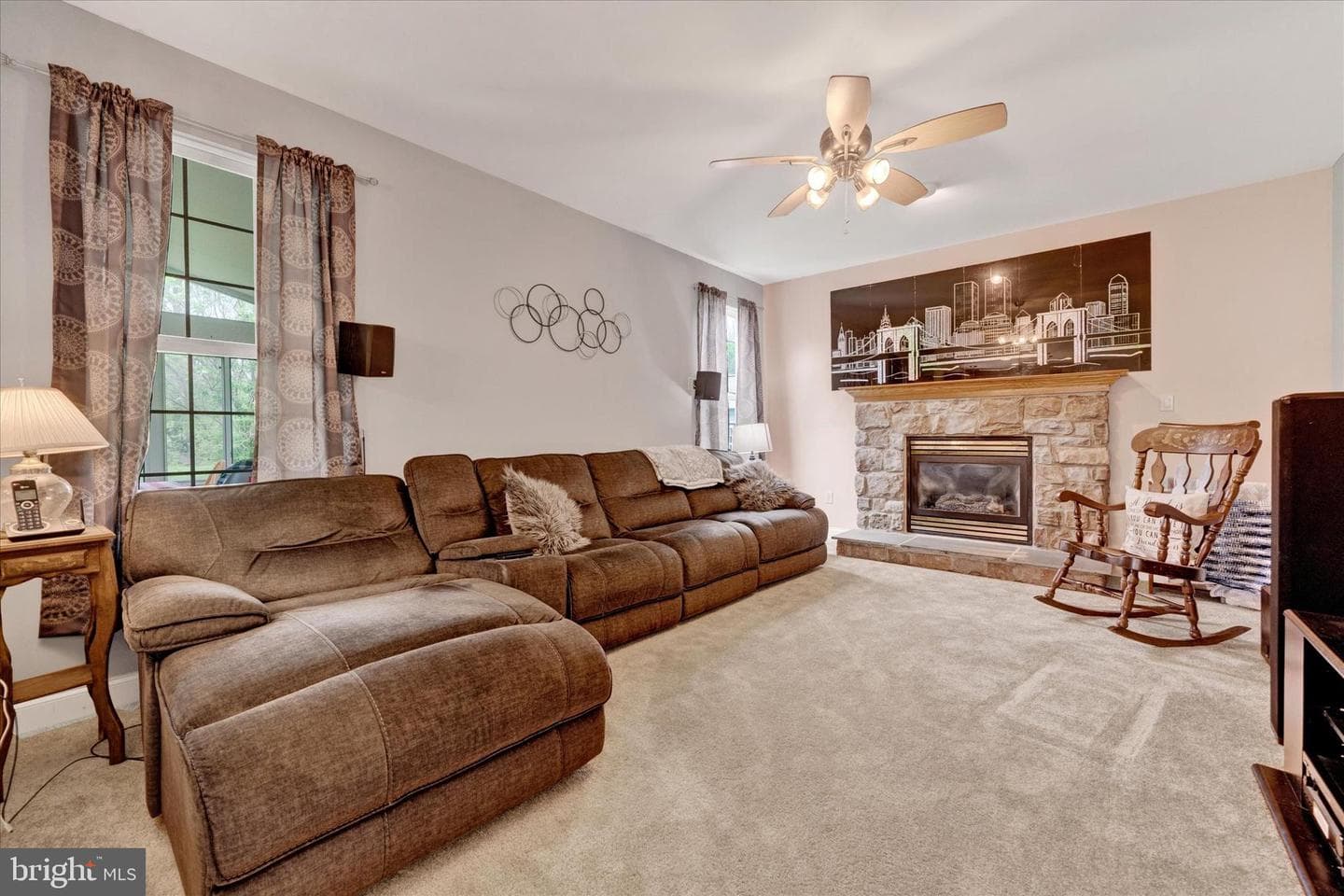 4 Kerryn Drive photo 15