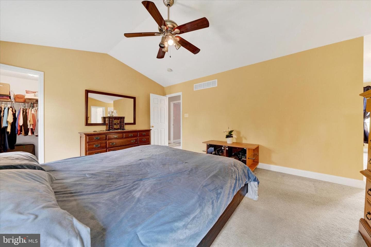 4 Kerryn Drive photo 19